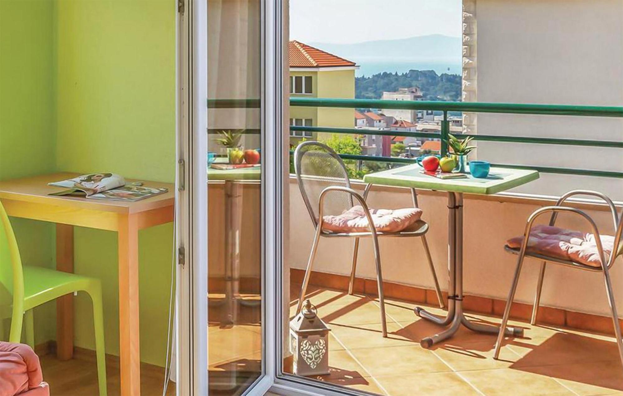Awesome In With Kitchen Makarska